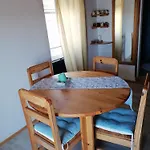 Apartman Ustrine