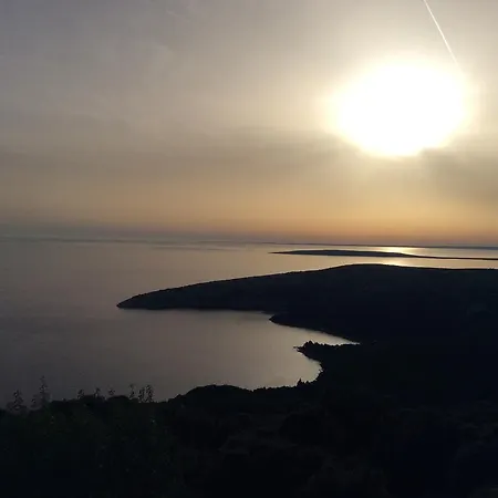 Apartment Apartman Ustrine