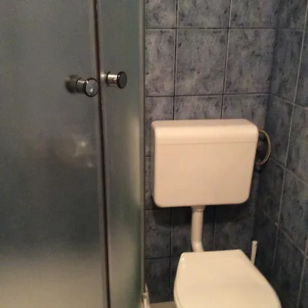 Διαμέρισμα Apartman Ustrine *