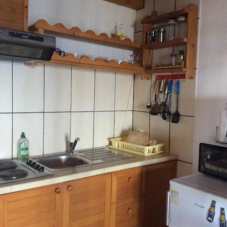 Apartman Ustrine Apartment *