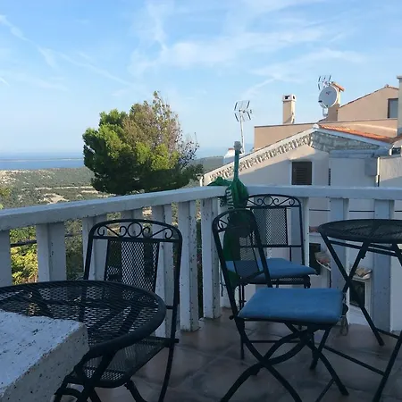 Apartman Ustrine Ustrine